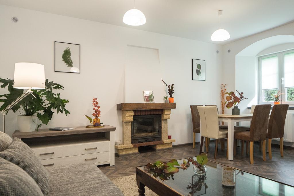 Apartment Schiller 3 Braşov Eksteriør billede